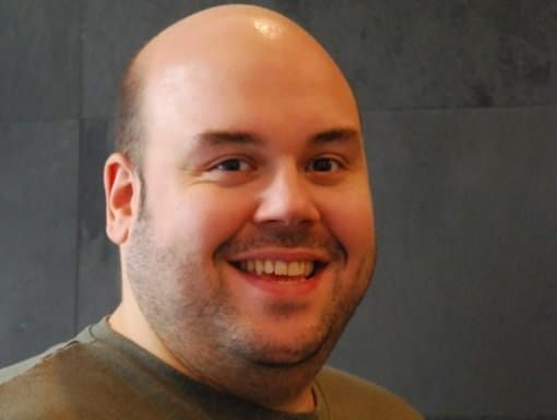 A man smiling for a picture.